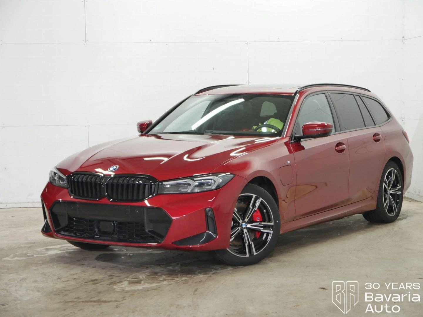 BMW 330 e Touring M Sport Paket Sportautomatic | Mobile.bg   1