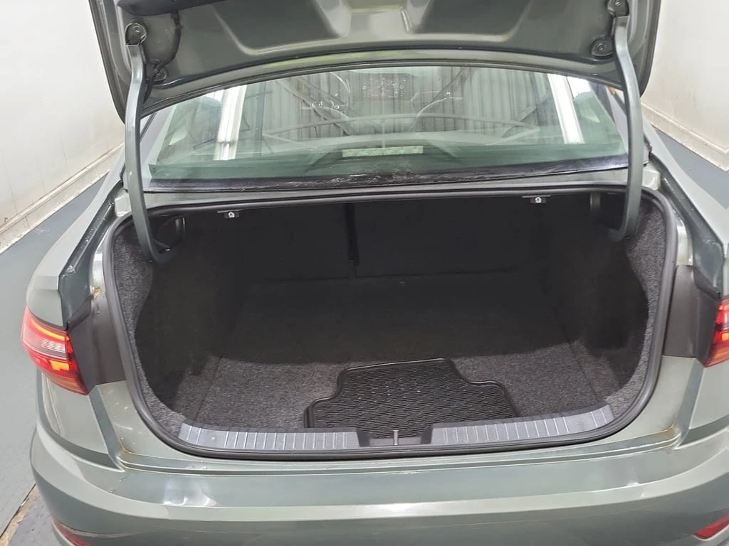 VW Jetta * EXECLINE * CARFAX * ���� �� �� | Mobile.bg � ����������� 13