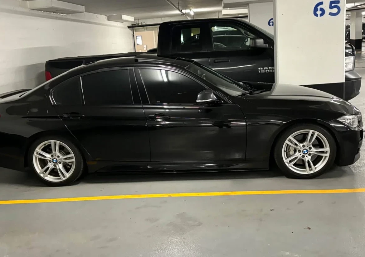 BMW 330 M Pack * * Изрядна история * * АВТО КРЕДИТ * *  - изображение 3