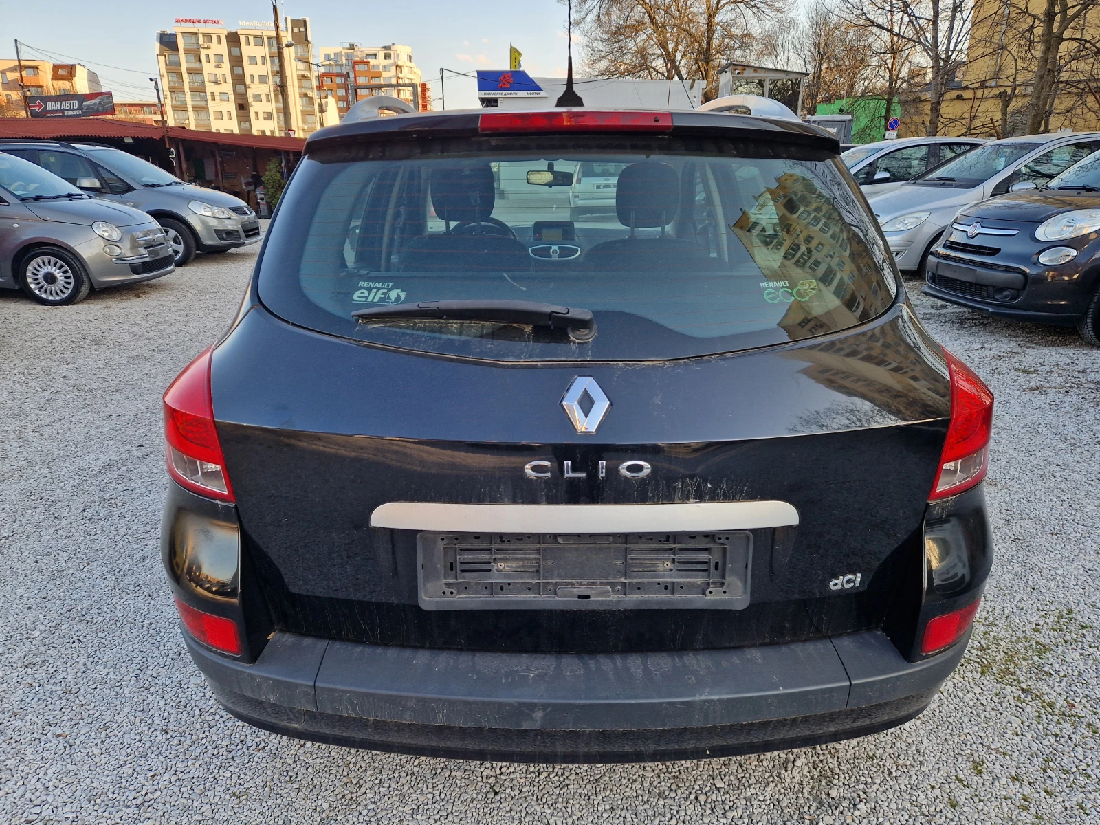 Renault Clio 1.5DCI/NAVI, снимка 5 - Автомобили и джипове - 53816134