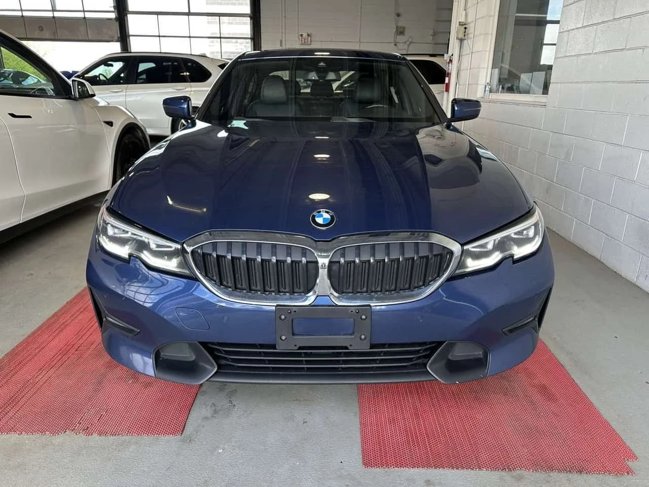 BMW 330 i xDrive| PANO| MEMORY| ФИКС ЦЕНА ДО БГ, снимка 2 - Автомобили и джипове - 54956203