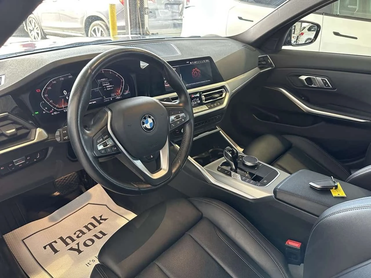 BMW 330 i xDrive| PANO| MEMORY| ФИКС ЦЕНА ДО БГ, снимка 10 - Автомобили и джипове - 54956203