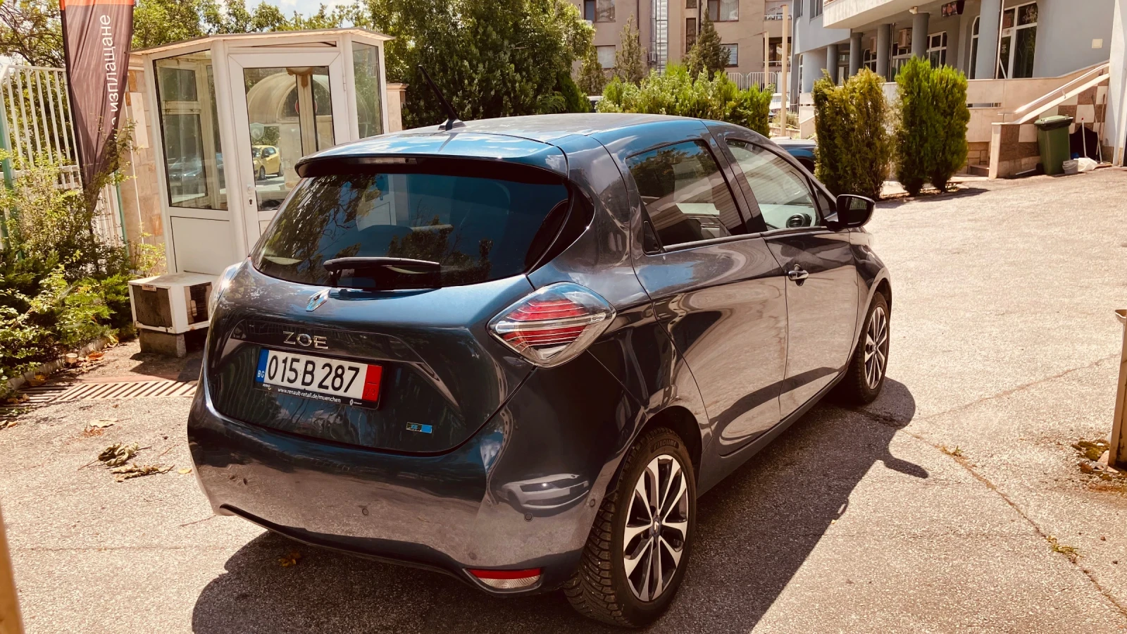 Renault Zoe 52 kw, снимка 6 - Автомобили и джипове - 55044548