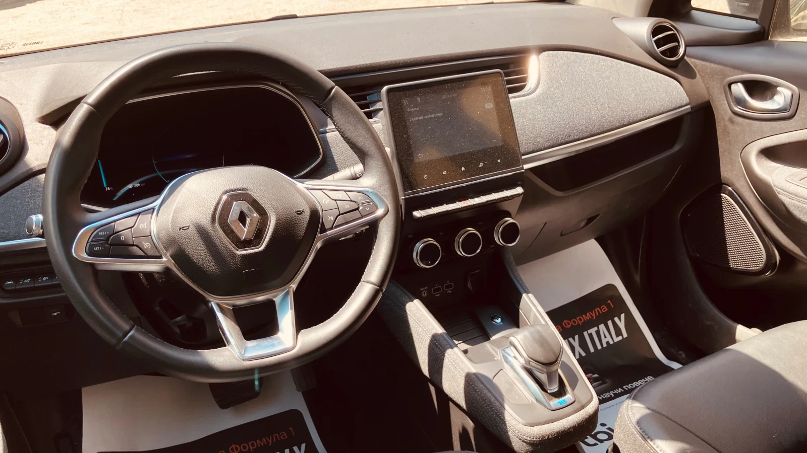 Renault Zoe 52 kw, снимка 7 - Автомобили и джипове - 55044548