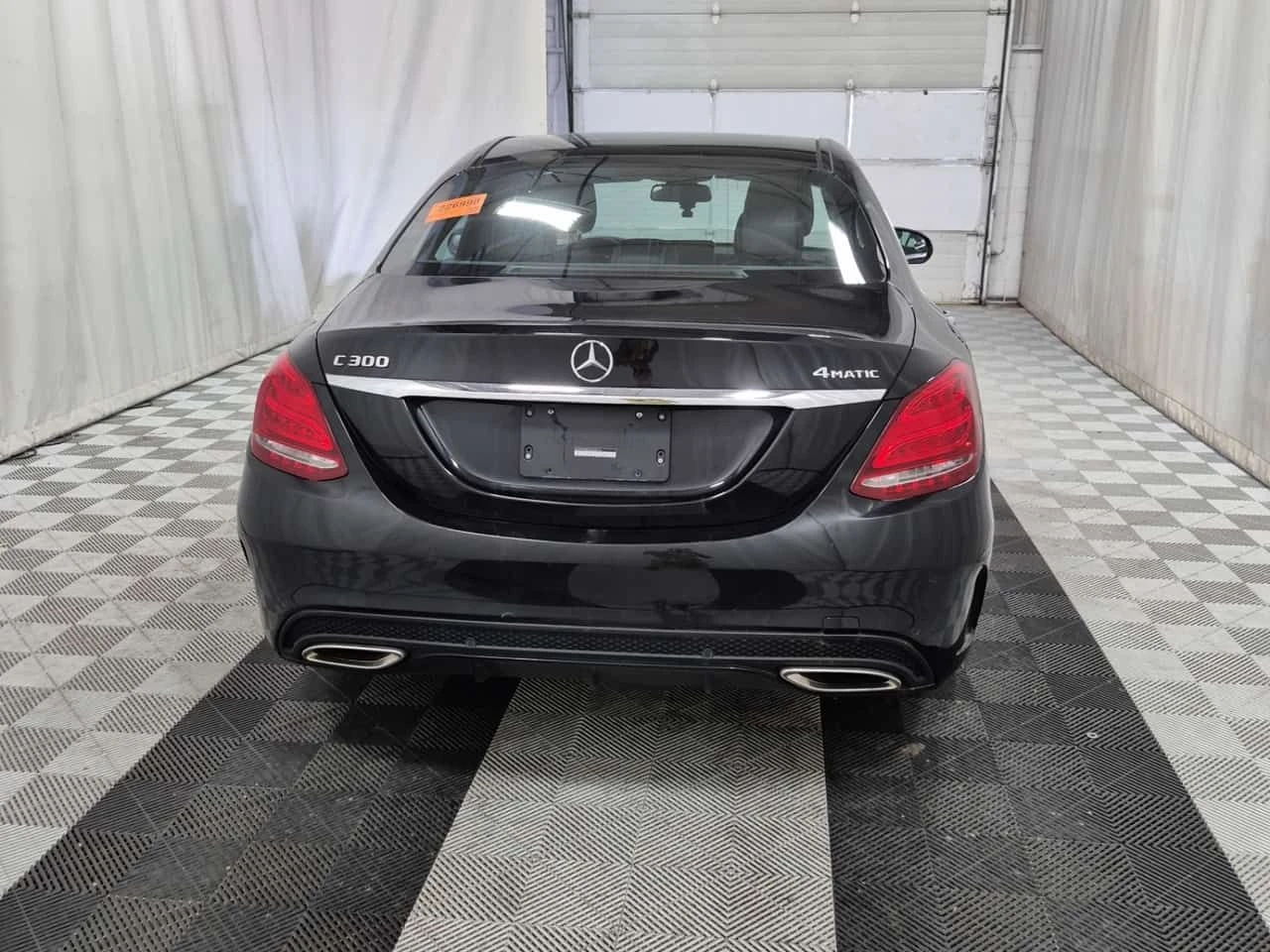 Mercedes-Benz C 300  360 / DISTRONIC / АВТОКРЕДИТ , снимка 6 - Автомобили и джипове - 55435138