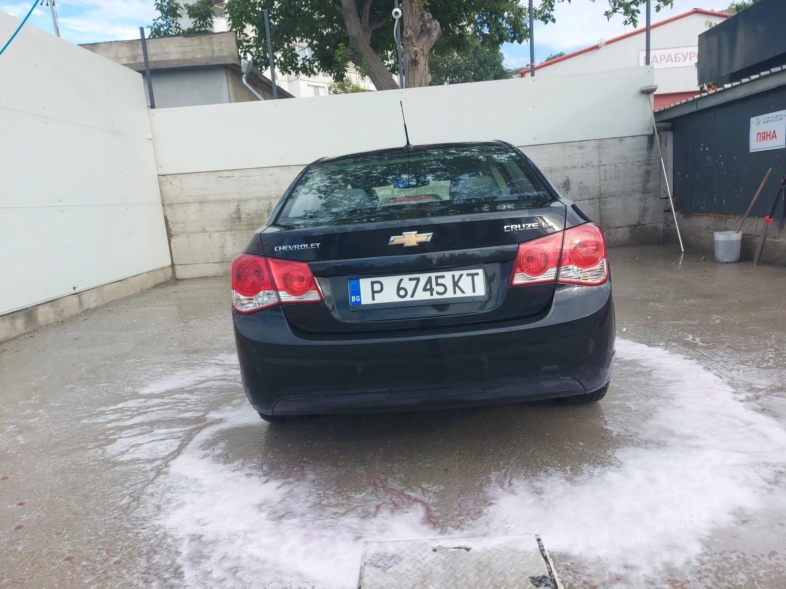 Chevrolet Cruze, снимка 2 - Автомобили и джипове - 56293711