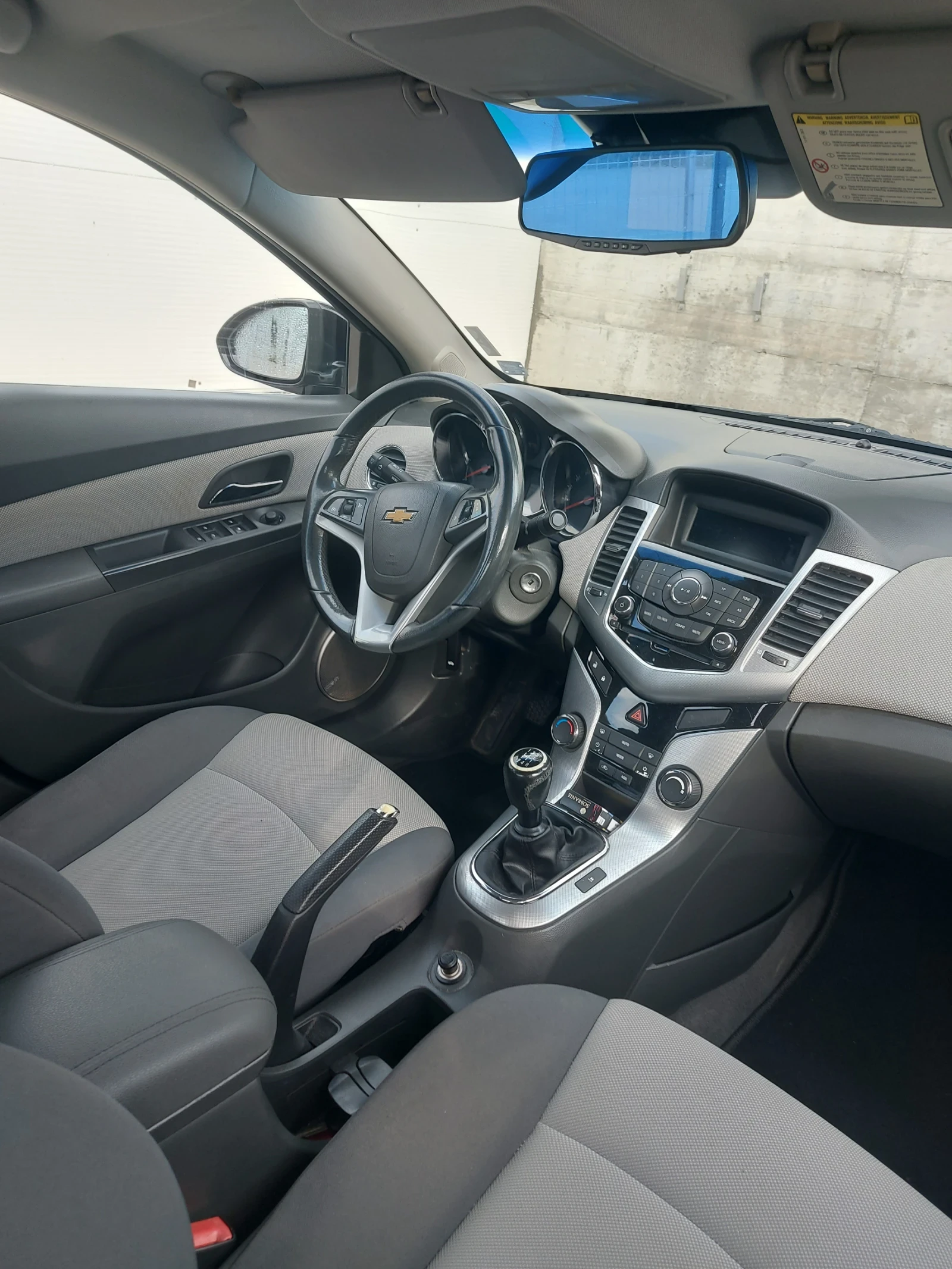Chevrolet Cruze, снимка 15 - Автомобили и джипове - 56293711