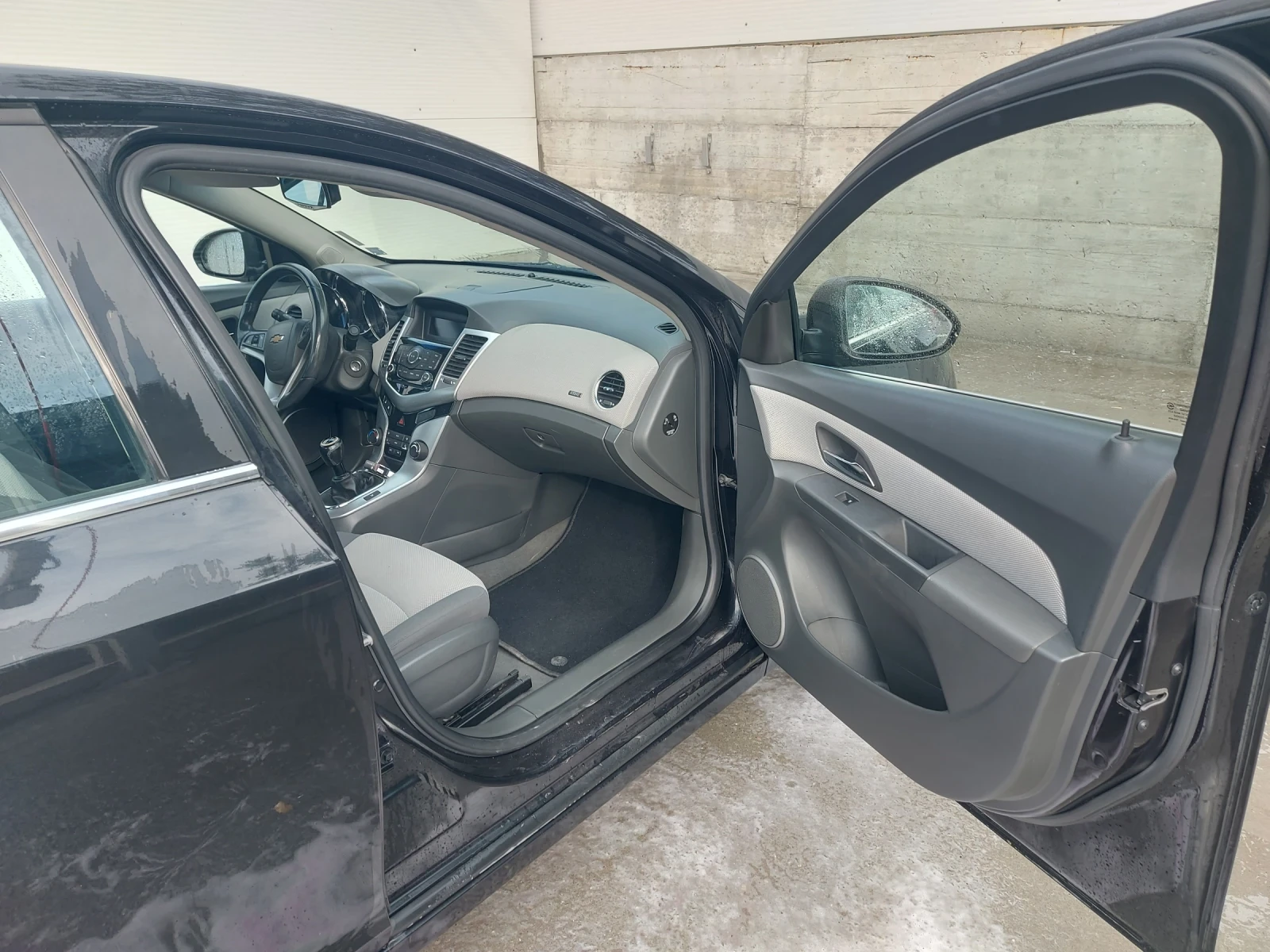 Chevrolet Cruze, снимка 9 - Автомобили и джипове - 56293711