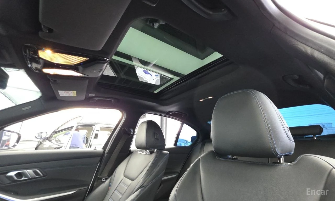 BMW 340 HARMON* KARDON* 360КАМЕРА* ДИСТРОНИК* ХЕДЪП* , снимка 13 - Автомобили и джипове - 56299786