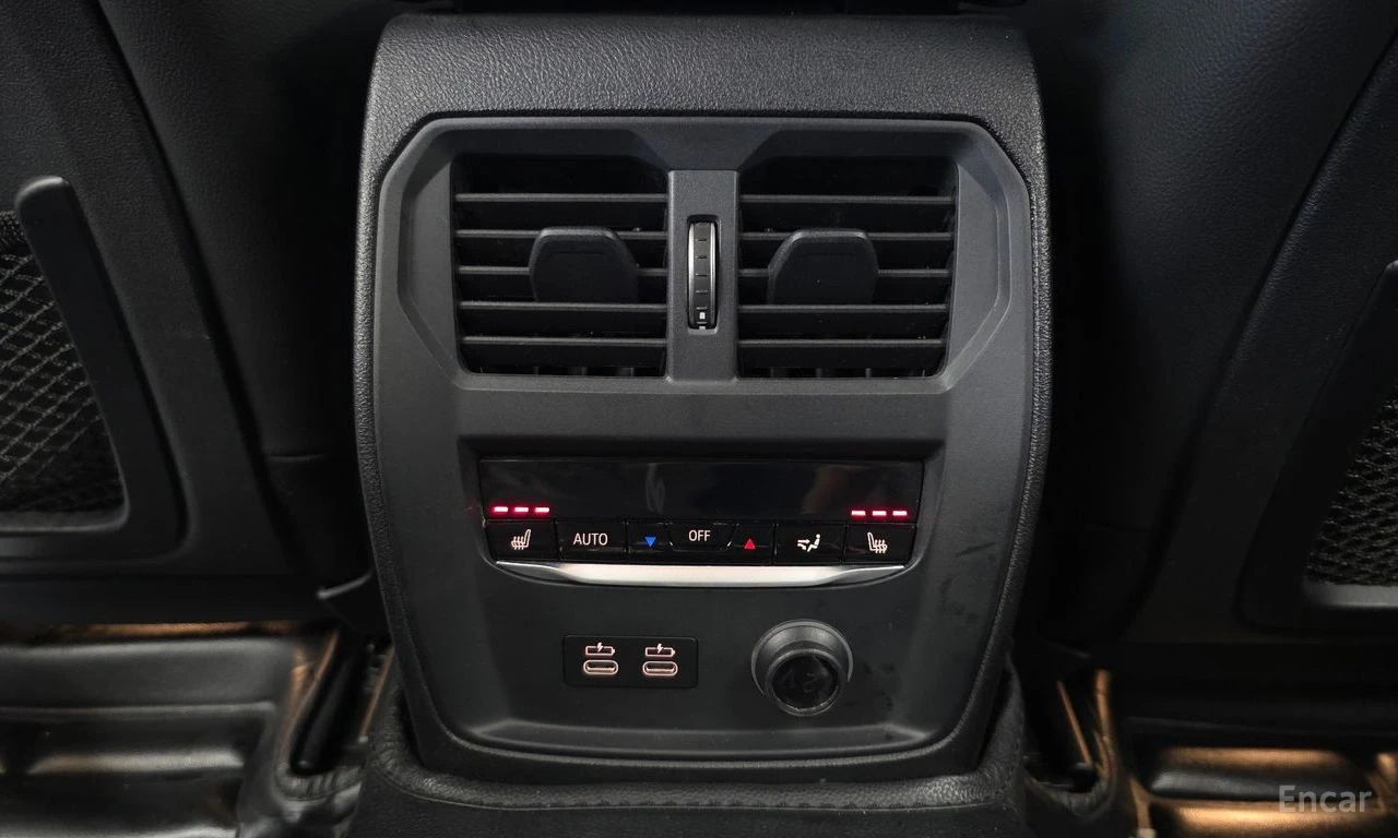 BMW 340 HARMON* KARDON* 360КАМЕРА* ДИСТРОНИК* ХЕДЪП* , снимка 15 - Автомобили и джипове - 56299786