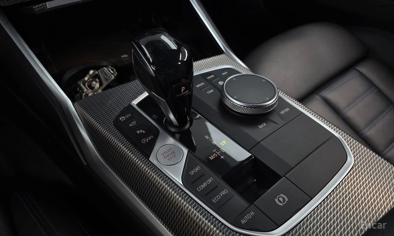 BMW 340 HARMON* KARDON* 360КАМЕРА* ДИСТРОНИК* ХЕДЪП* , снимка 10 - Автомобили и джипове - 56299786