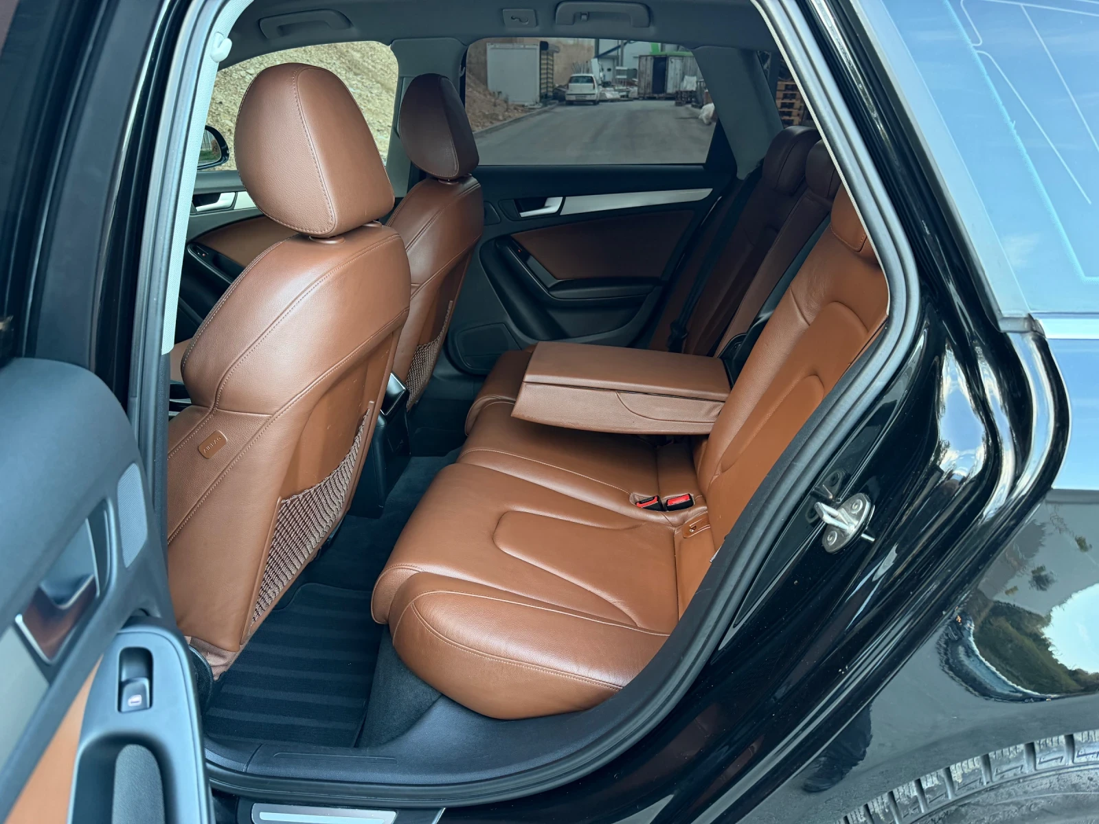 Audi A4 2.0TDi 143�.� * Face-Lift* * ������*  | Mobile.bg � ����������� 15