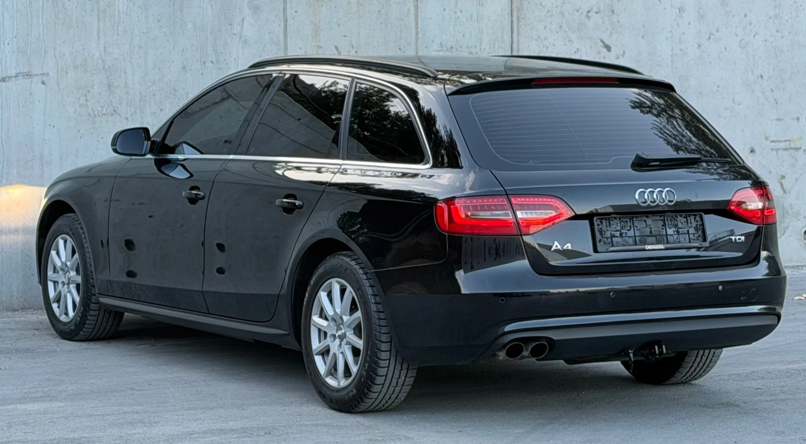 Audi A4 2.0TDi 143�.� * Face-Lift* * ������*  | Mobile.bg � ����������� 4