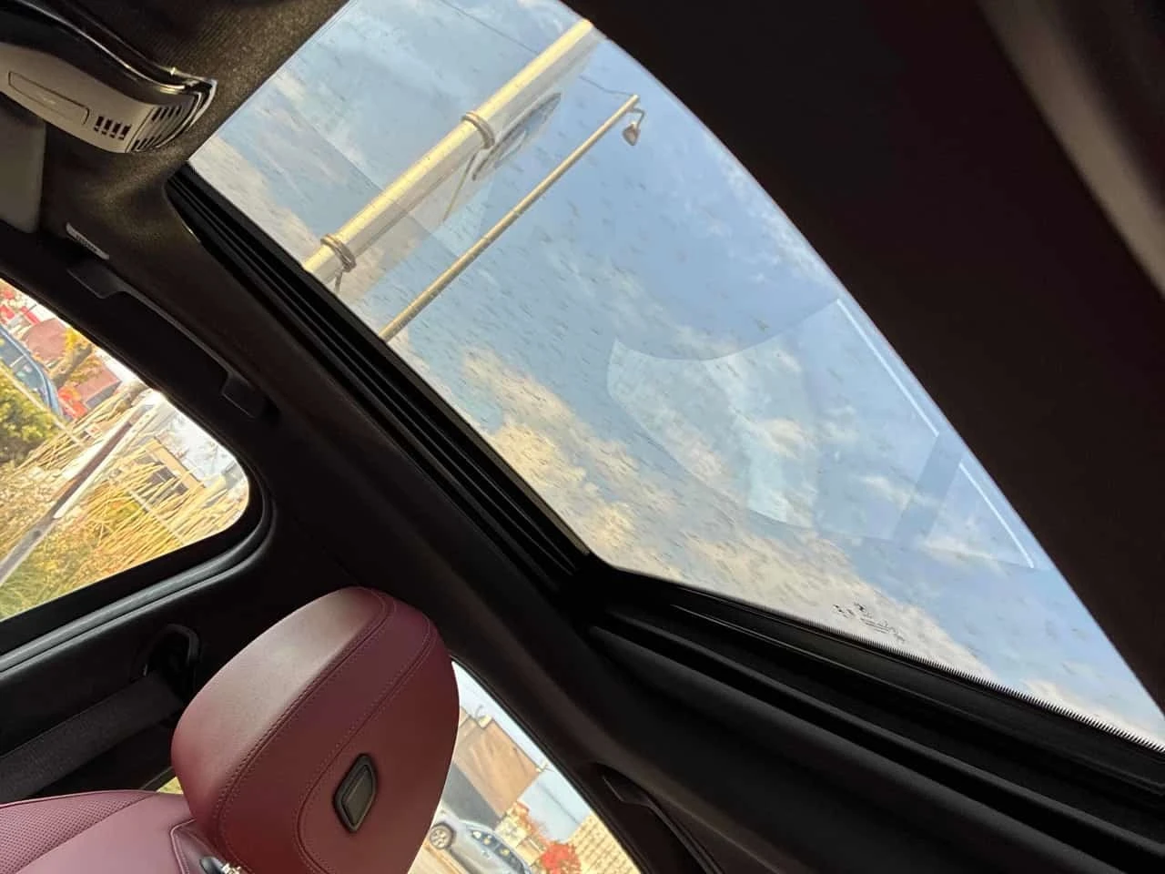 BMW 330 i xDrive | CARFAX | ������ ���������������� �� BMW | Mobile.bg � ����������� 11