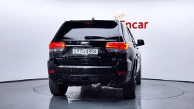 Jeep Grand cherokee 3.6 OVERLAND/ ОБДУХВАНЕ / DISTRONIC / PANO, снимка 4
