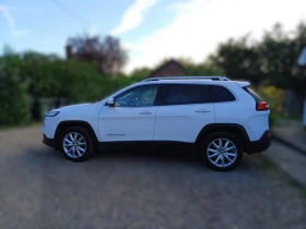 Jeep Cherokee Sport 4x4, снимка 7