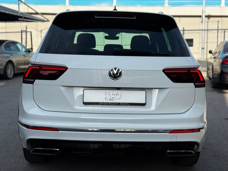 VW Tiguan 2.0 TSI 4Motion DSG R-Line Distronic AppleCarPlay, снимка 3 - Автомобили и джипове - 52825543