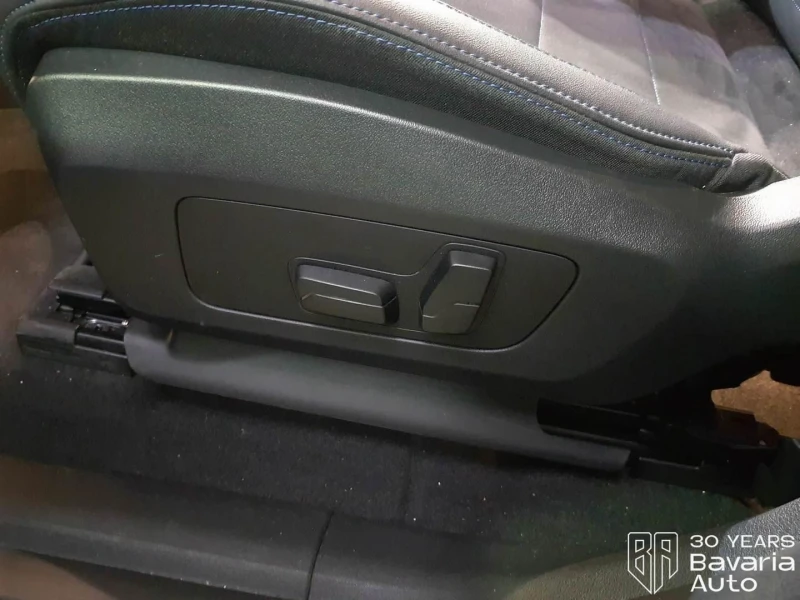 BMW iX1 30 xDrive M Sport Paket , снимка 10 - Автомобили и джипове - 53073786