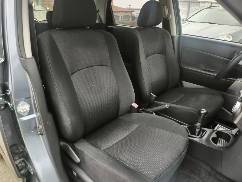 Daihatsu Terios 1.6i, снимка 8 - Автомобили и джипове - 53306602