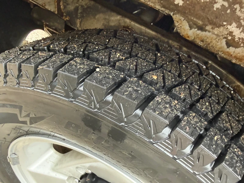 Suzuki Jimny, снимка 4 - Автомобили и джипове - 53395825