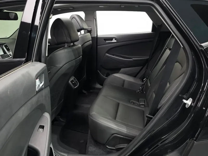 Hyundai Tucson 1.7 2Wd Modern, снимка 12 - Автомобили и джипове - 55884640