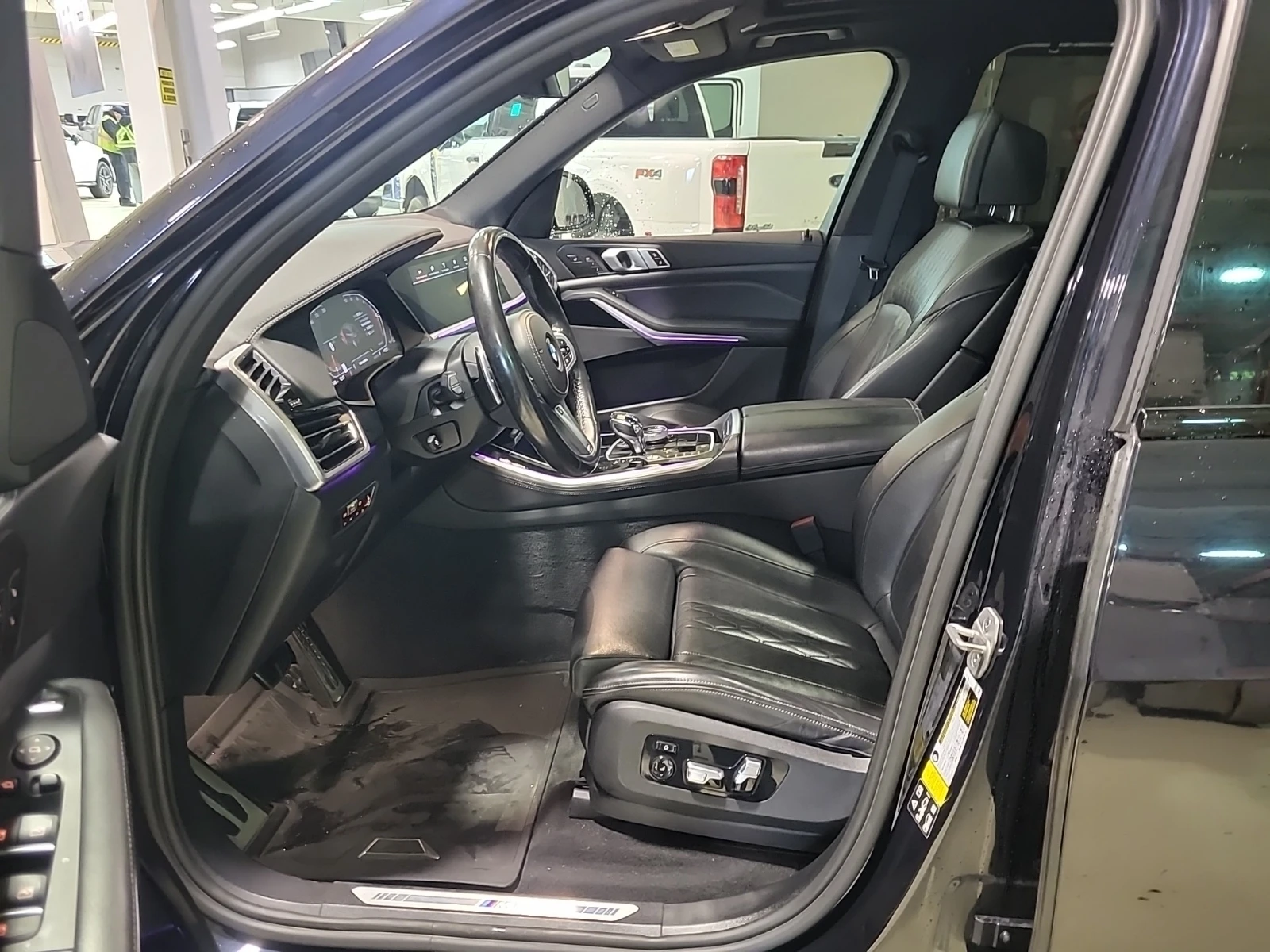 BMW X5 * XDRIVE40I* M Pack* Aвто Кредит*  - изображение 5