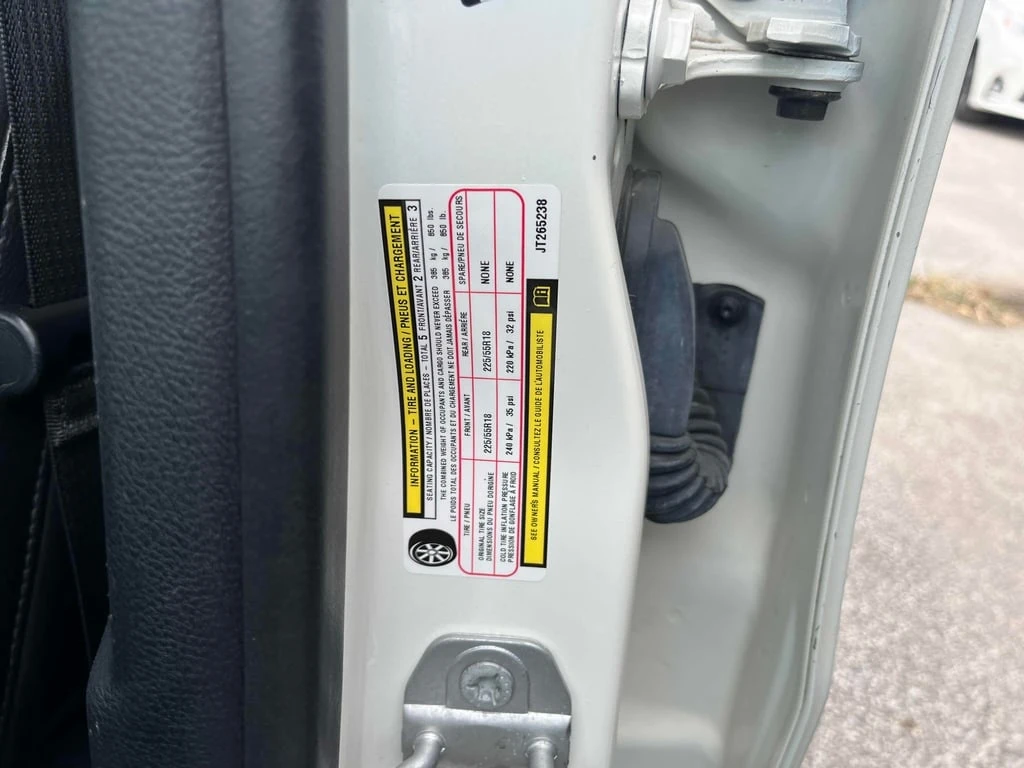 Jeep Compass * Limited * CARFAX *    | Mobile.bg   11