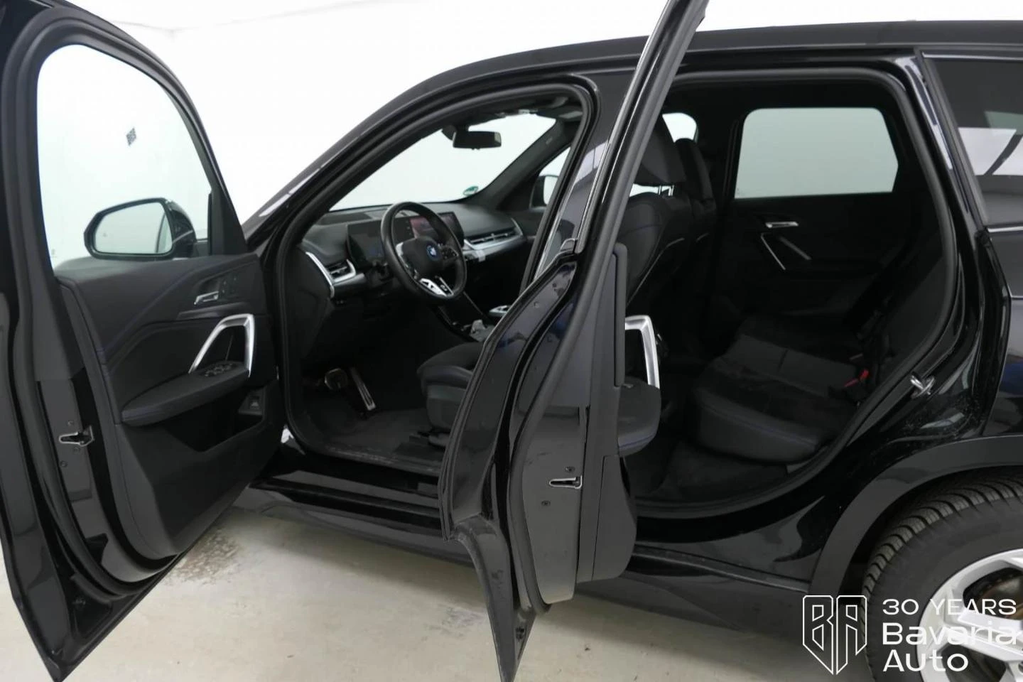 BMW iX1 30 xDrive M Sport Paket  | Mobile.bg � ����������� 5