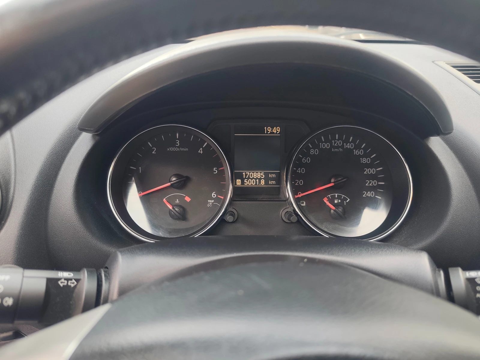 Nissan Qashqai, снимка 11 - Автомобили и джипове - 53759676