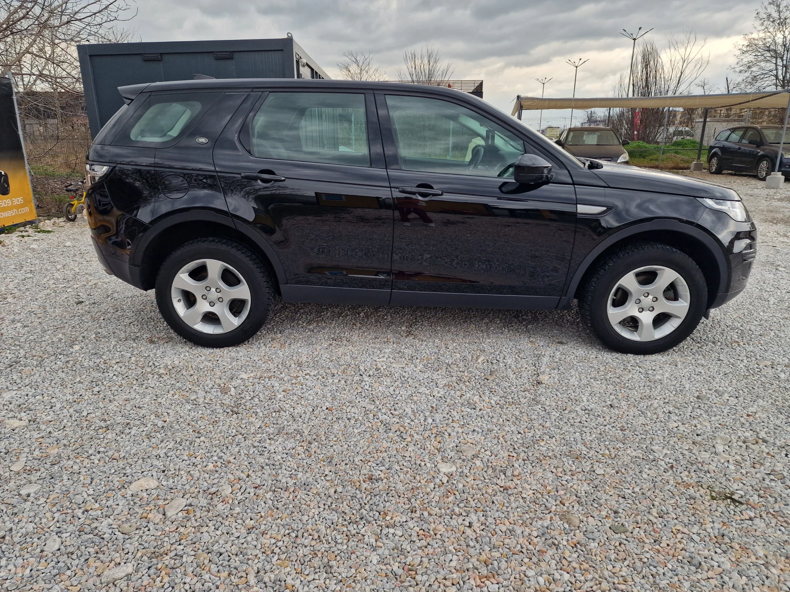 Land Rover Discovery Sport, снимка 4 - Автомобили и джипове - 53910526