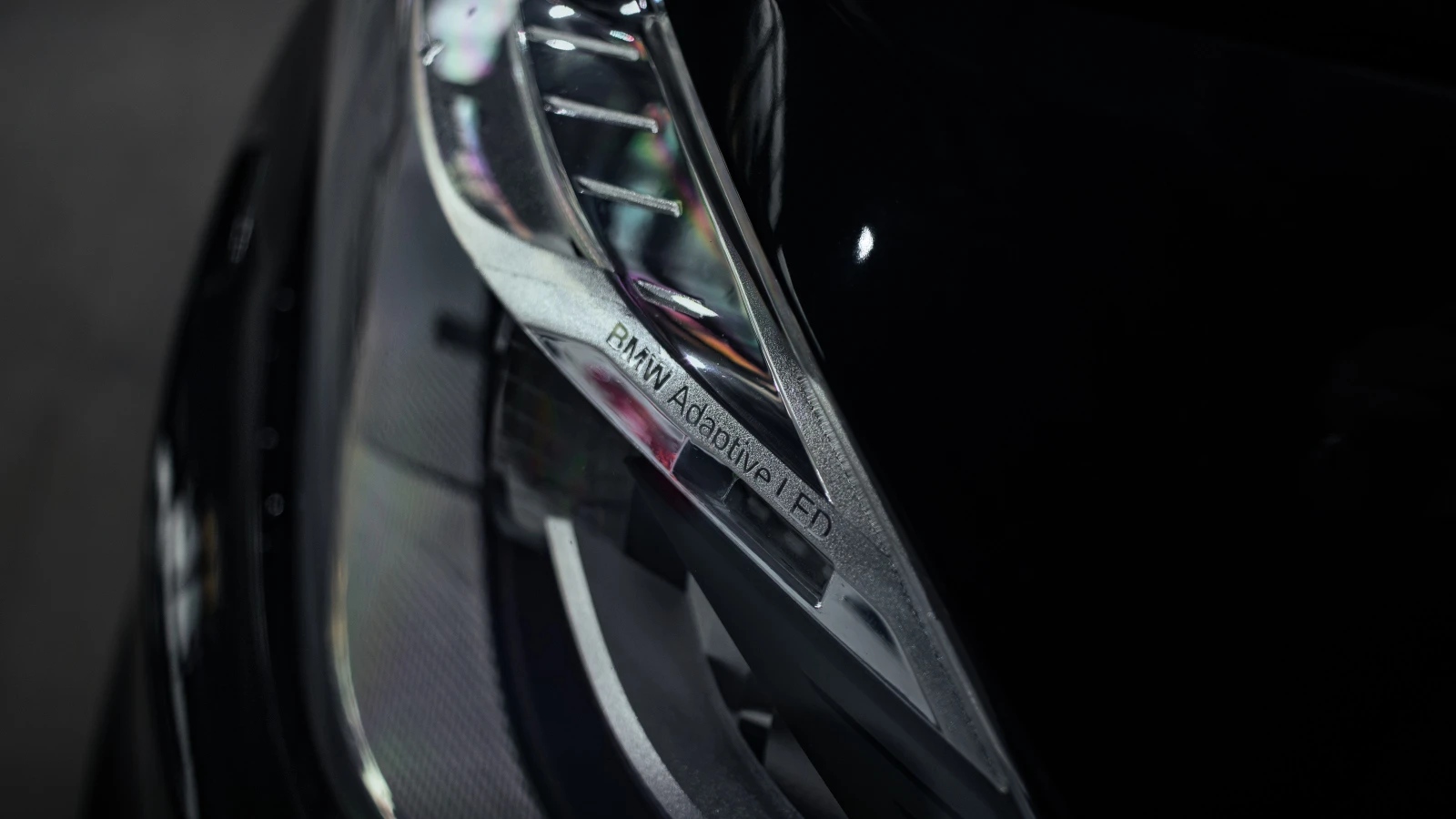 BMW X5 * Xdrive5.0i* Pano* Ambient* Keyless* CarPlay, снимка 9 - Автомобили и джипове - 53939630