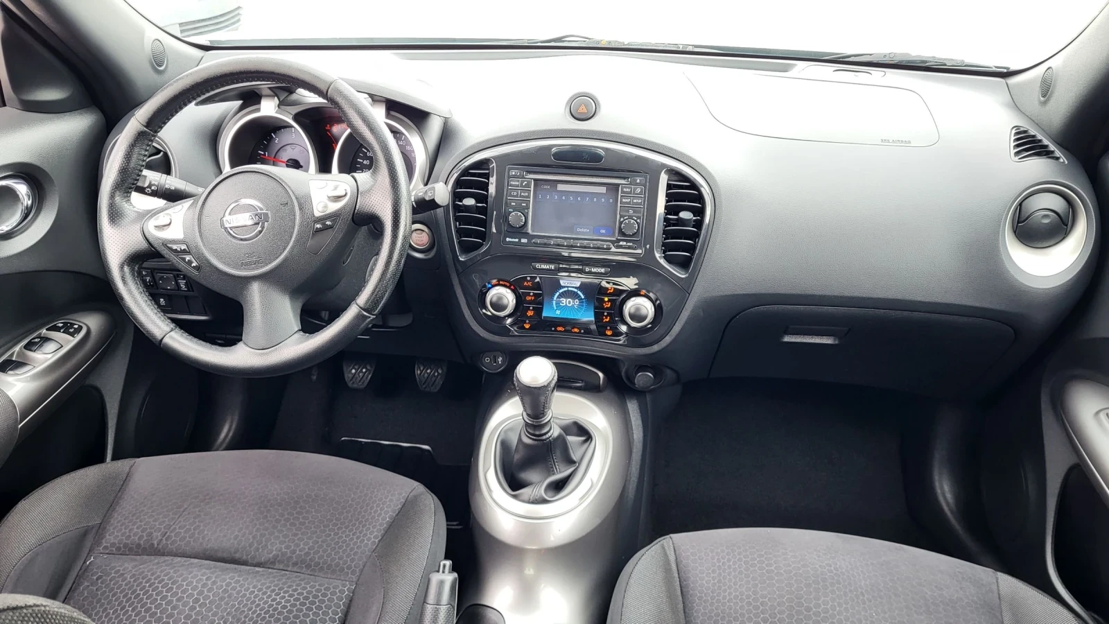 Nissan Juke 1.5DCI-110 EU5* NAVI* KEYLESS* CAMERA* PODGREV, снимка 9 - Автомобили и джипове - 54078076