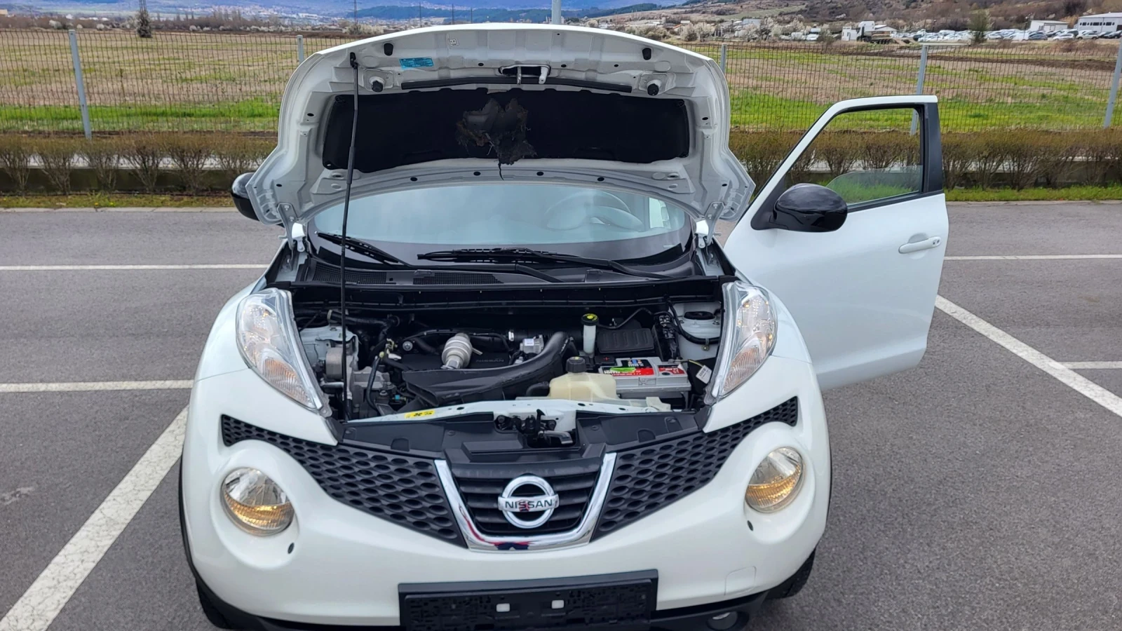 Nissan Juke 1.5DCI-110 EU5* NAVI* KEYLESS* CAMERA* PODGREV, снимка 13 - Автомобили и джипове - 54078076