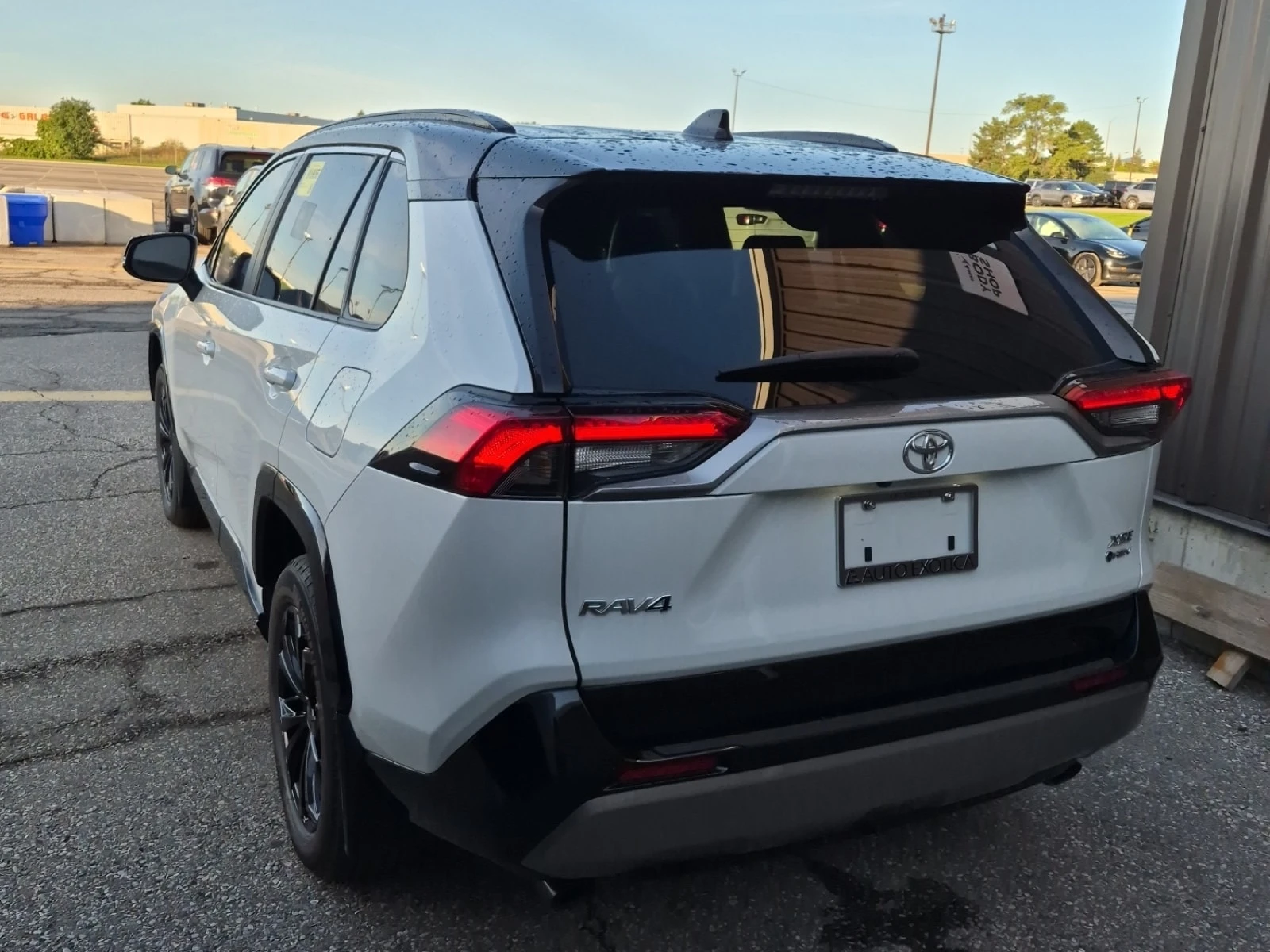Toyota Rav4 * HYBRID XSE * AWD * FACELIFT * CARFAX * , снимка 4 - Автомобили и джипове - 56025548