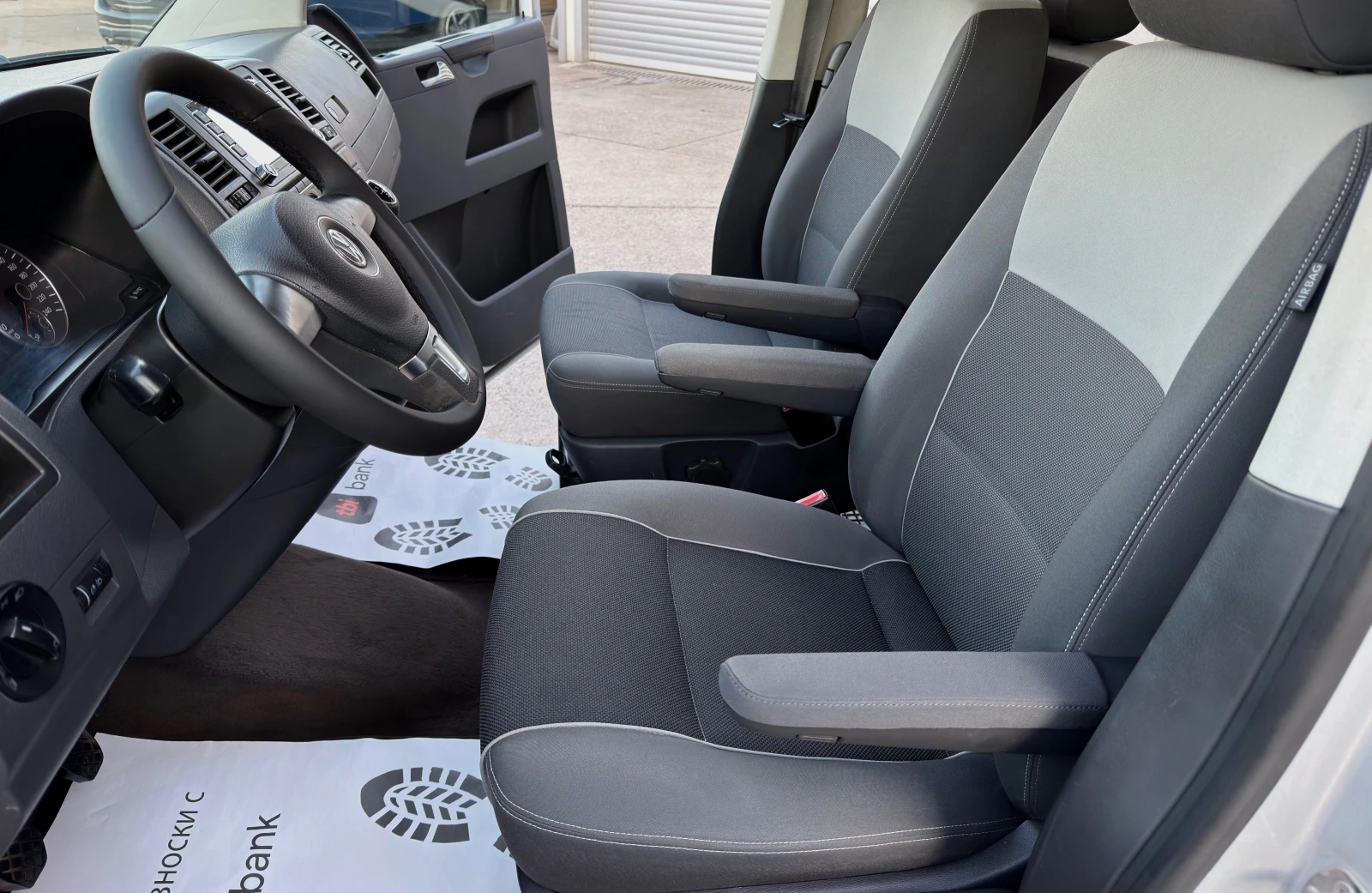 VW Multivan 2.0TDI/7МЕСТА/COMFORT-LINE/ЕВРО5B, снимка 10 - Бусове и автобуси - 56116439
