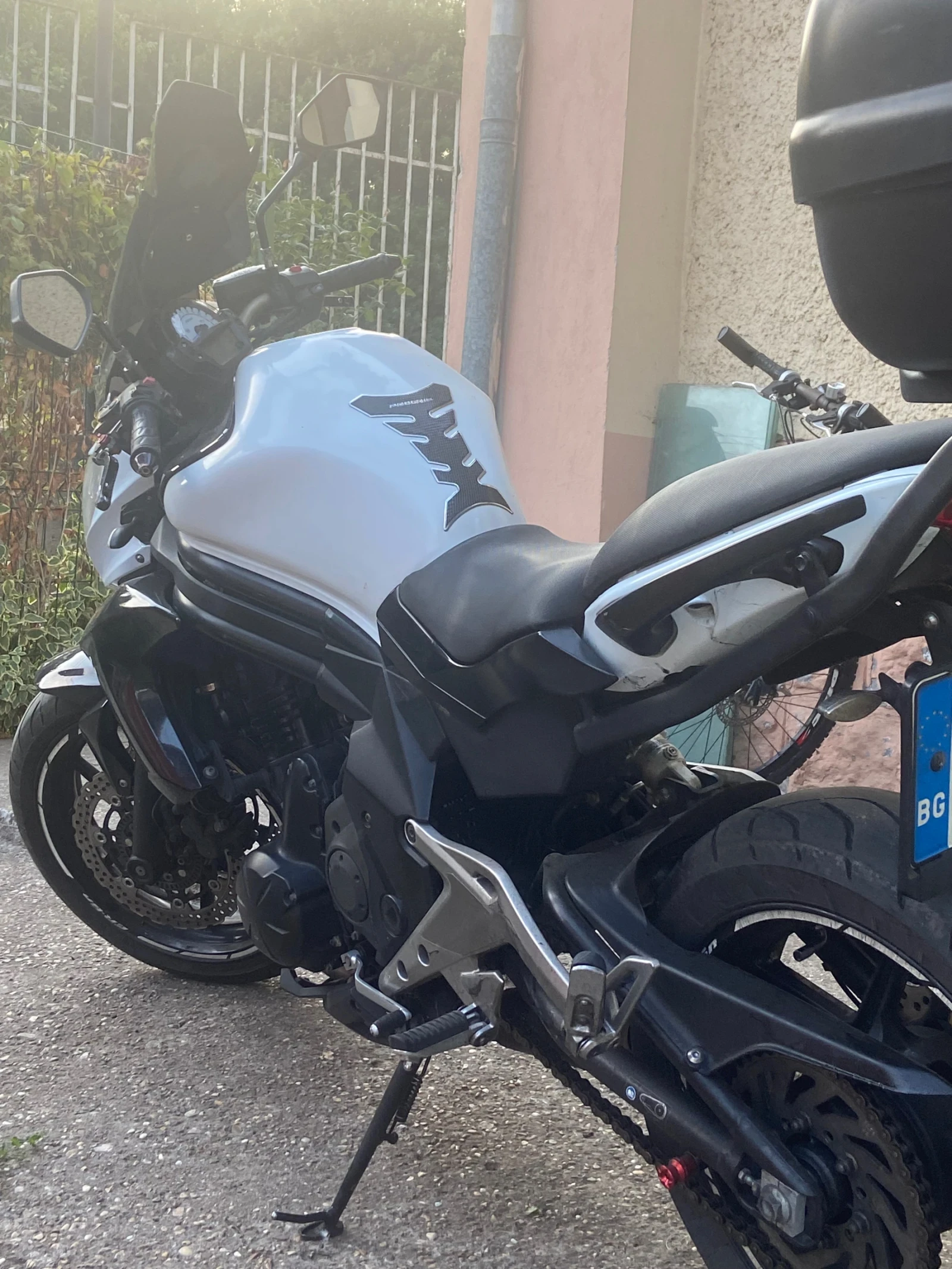 Kawasaki ER 6 - изображение 3