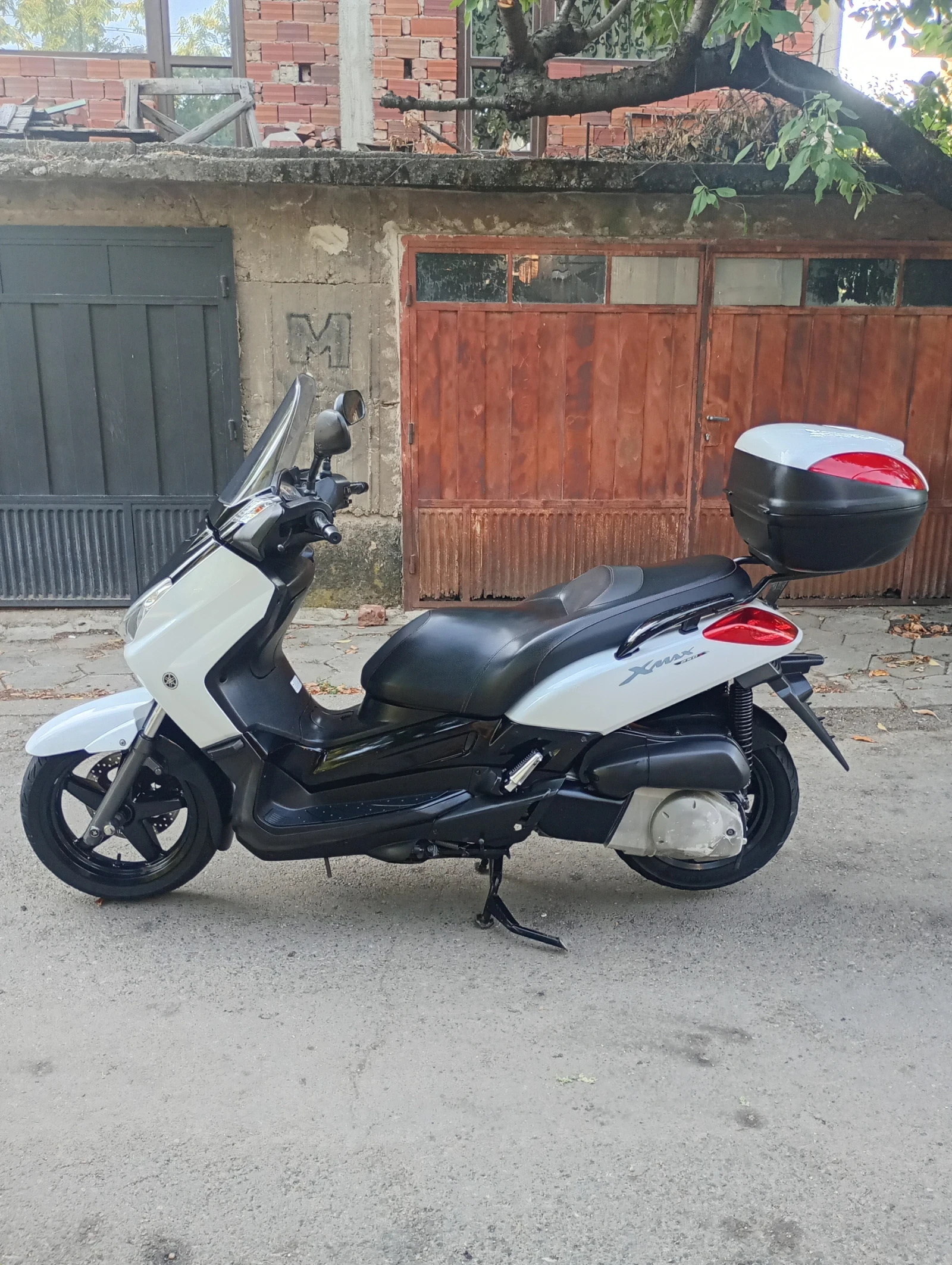 Yamaha X-max 2009 Инжекцион 250 куб.2бр., снимка 13 - Мотоциклети и мототехника - 55844597