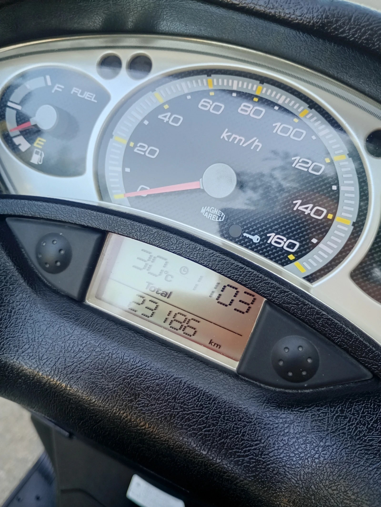 Yamaha X-max 2009 Инжекцион 250 куб.2бр., снимка 7 - Мотоциклети и мототехника - 55844597