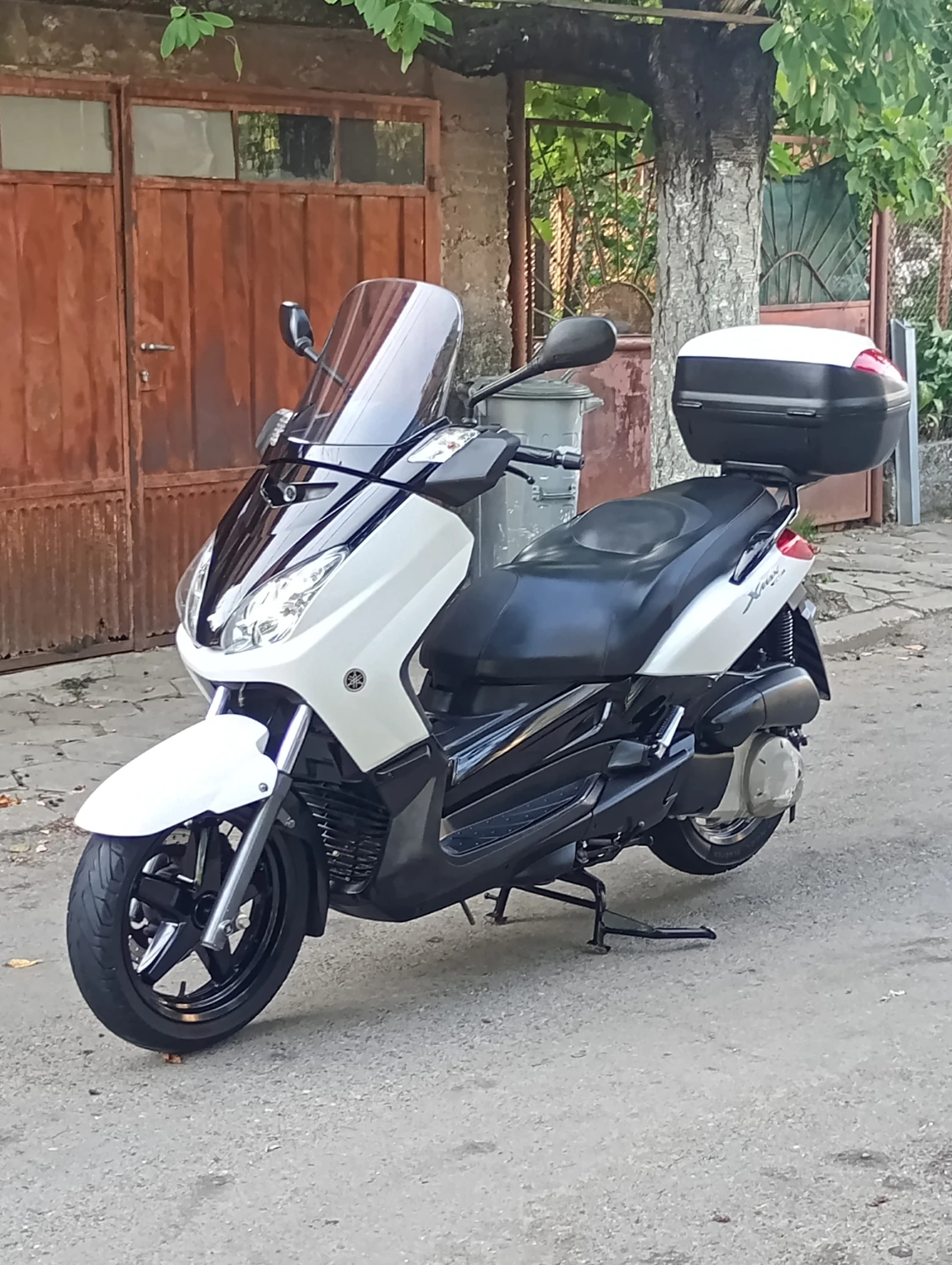 Yamaha X-max 2009 Инжекцион 250 куб.2бр., снимка 4 - Мотоциклети и мототехника - 55844597