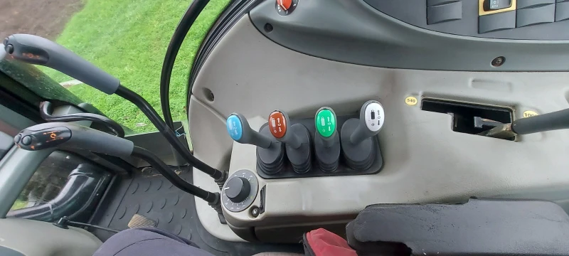 Трактор Valtra N143, снимка 14 - Селскостопанска техника - 52892956