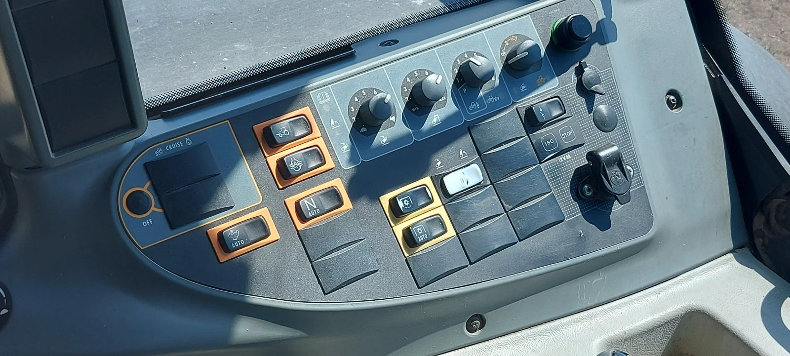 Трактор Valtra N143 - изображение 6