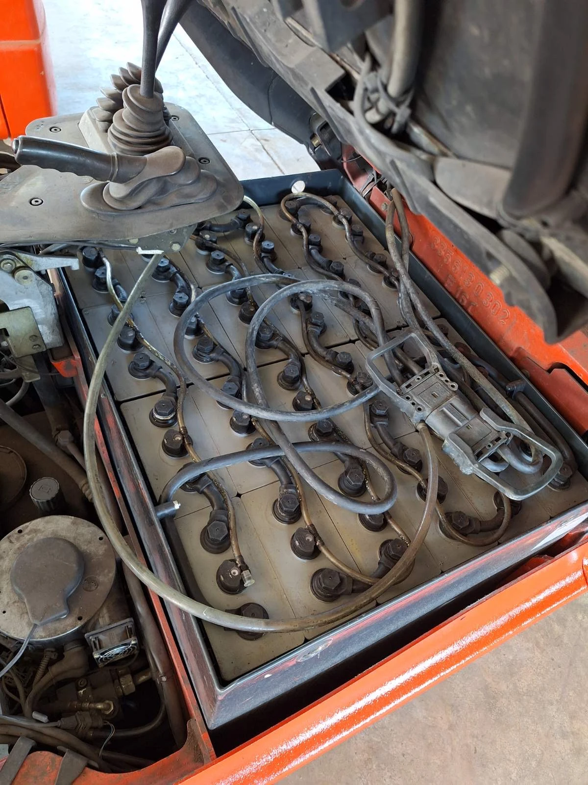  Linde E16C & E14 Triplex.  | Mobile.bg   10