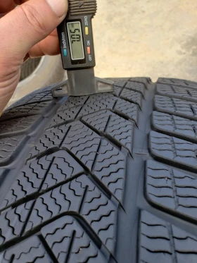 Гуми Зимни 275/35R20, снимка 12