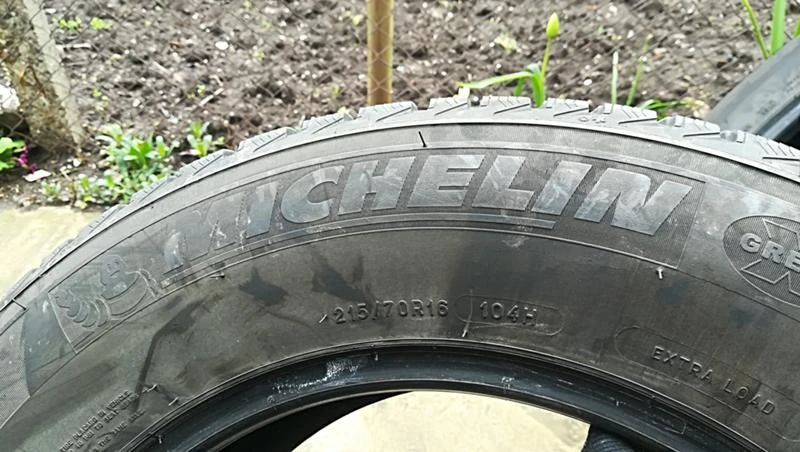 Гуми Зимни 215/70R16, снимка 6 - Гуми и джанти - 25306048