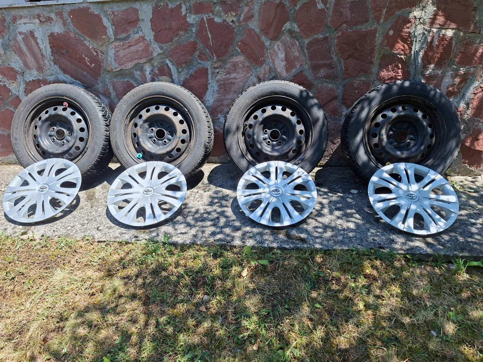 Гуми с джанти Toyo 205/55R16