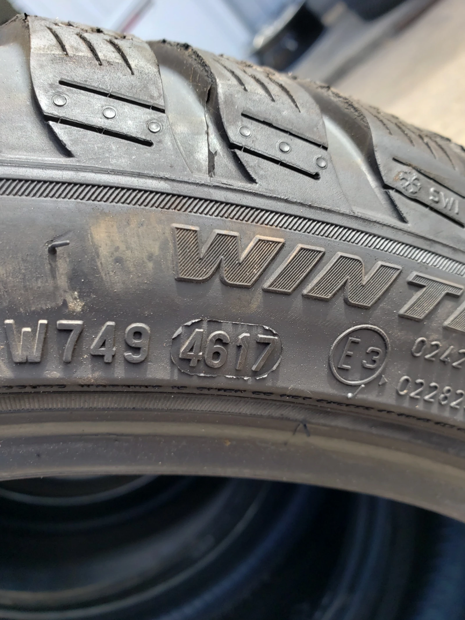 ���� 275/35R20 | Mobile.bg � ����������� 10
