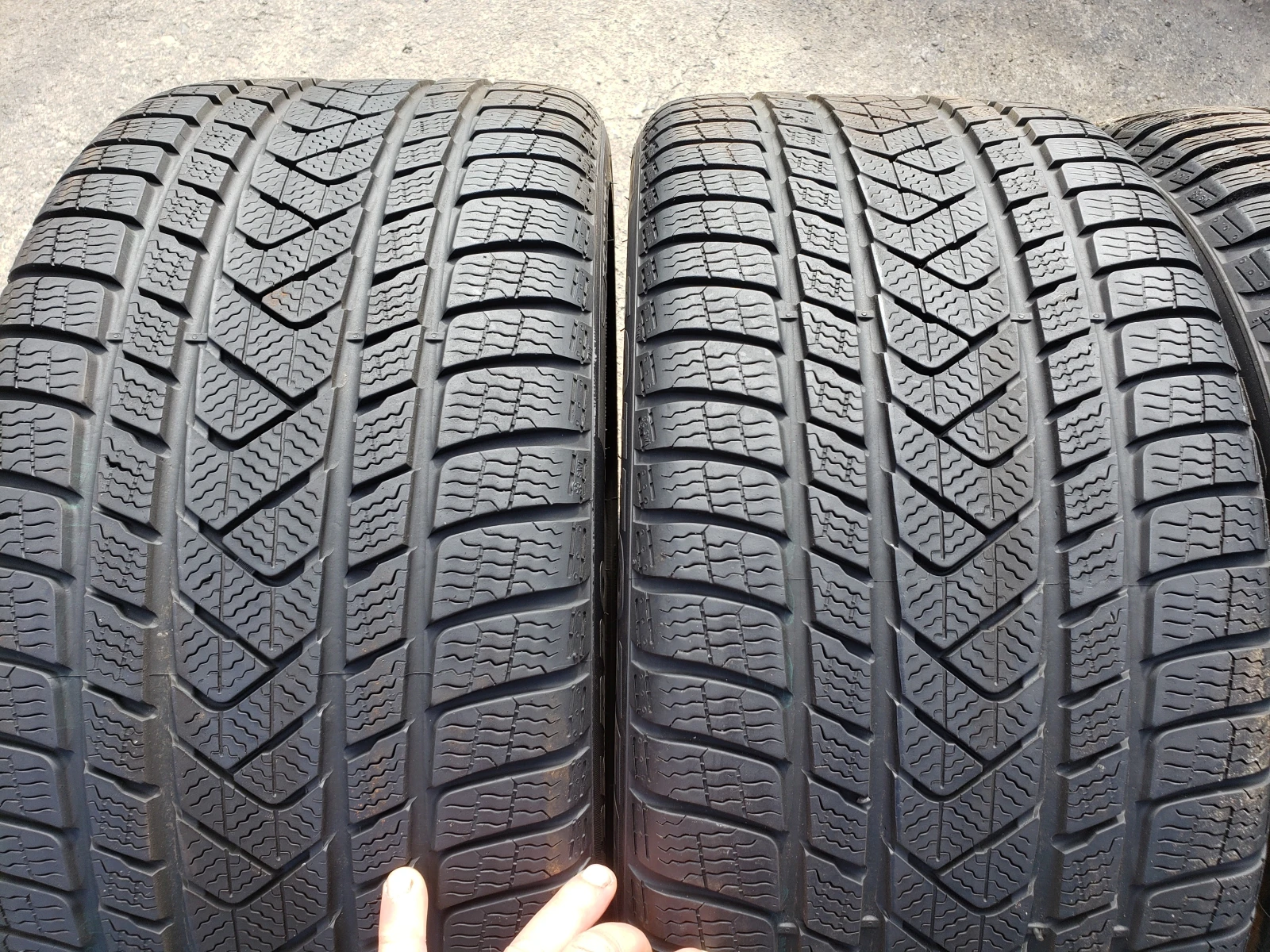 ���� 275/35R20 | Mobile.bg � ����������� 4