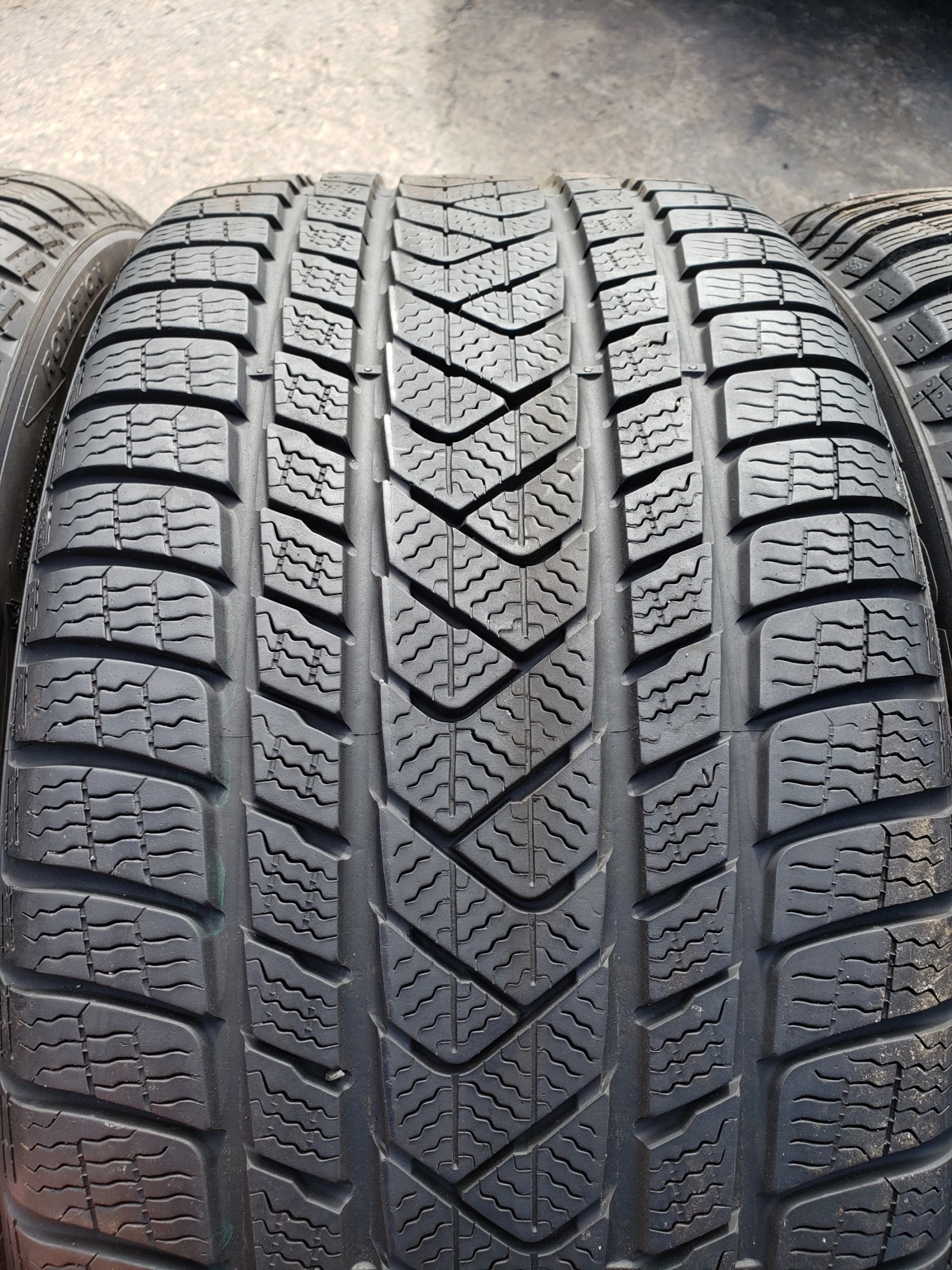 ���� 275/35R20 | Mobile.bg � ����������� 3