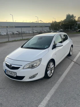 Opel Astra J 1.7CDTI, снимка 2