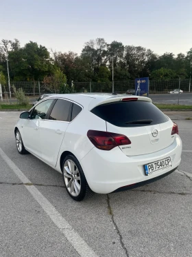 Opel Astra J 1.7CDTI, снимка 4